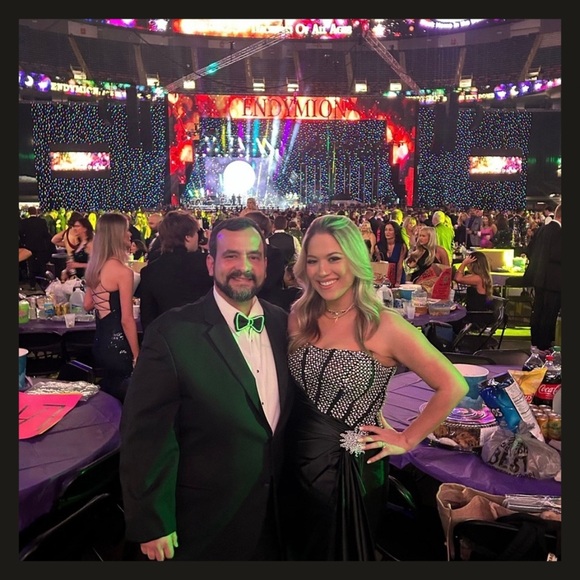 Sherri Hill 55367 BLACK Beaded Off Shoulder Evening Gown SZ 10 Prom Pageant EUC - Picture 8 of 10